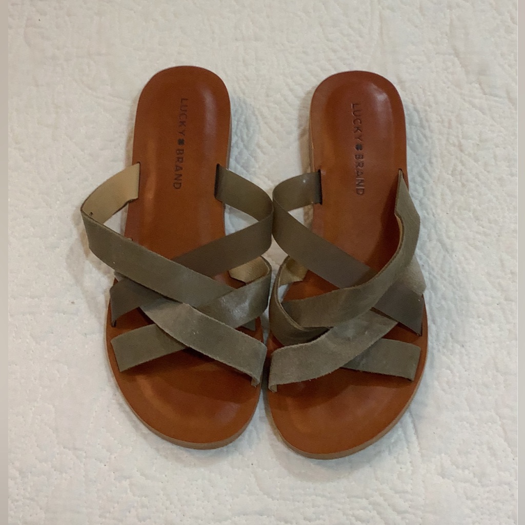 Womens 8 Lucky Brand